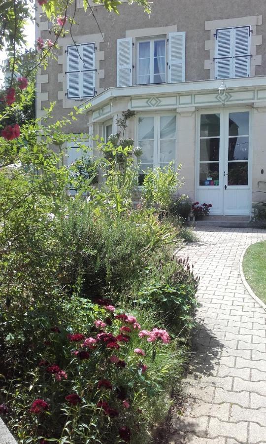 La Brasserie Chambre D'Hotes De Delphine Saulgé Екстериор снимка